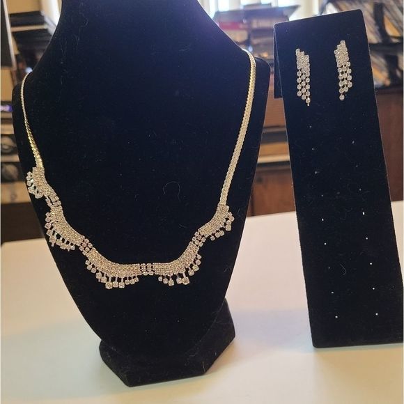 None Jewelry - Wedding Necklace and Earrings with Rhinestones Costume Jewelry